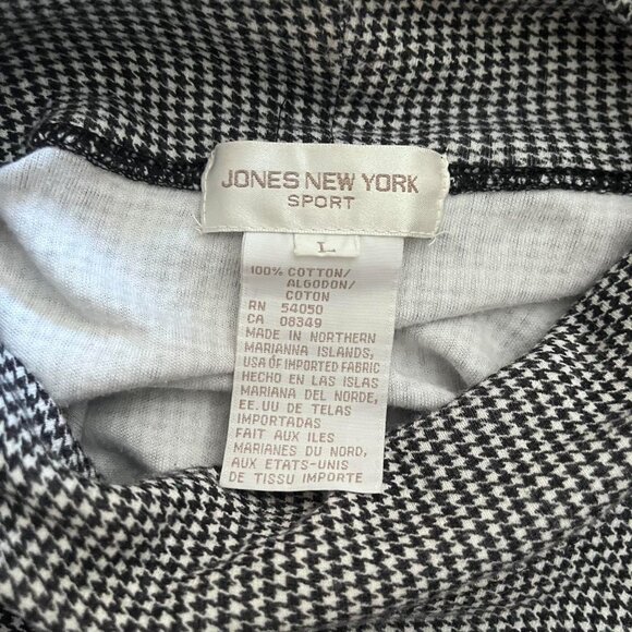 Jones New York Black and White Patterned Turtleneck Sweater - Picture 2 of 3
